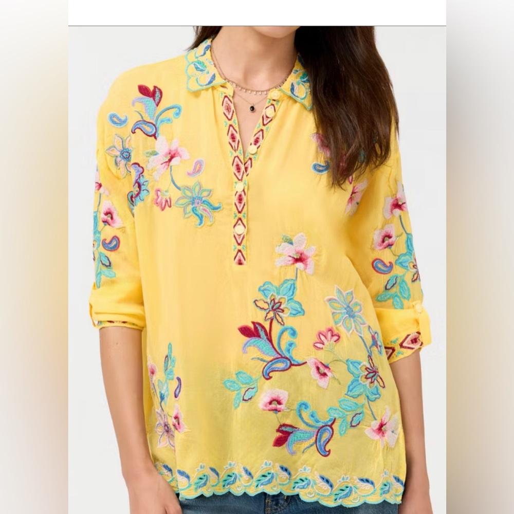 Johnny Was Yellow,Redand Blue Embroidered Floral Split-Neck Women’s Top. M. NET.